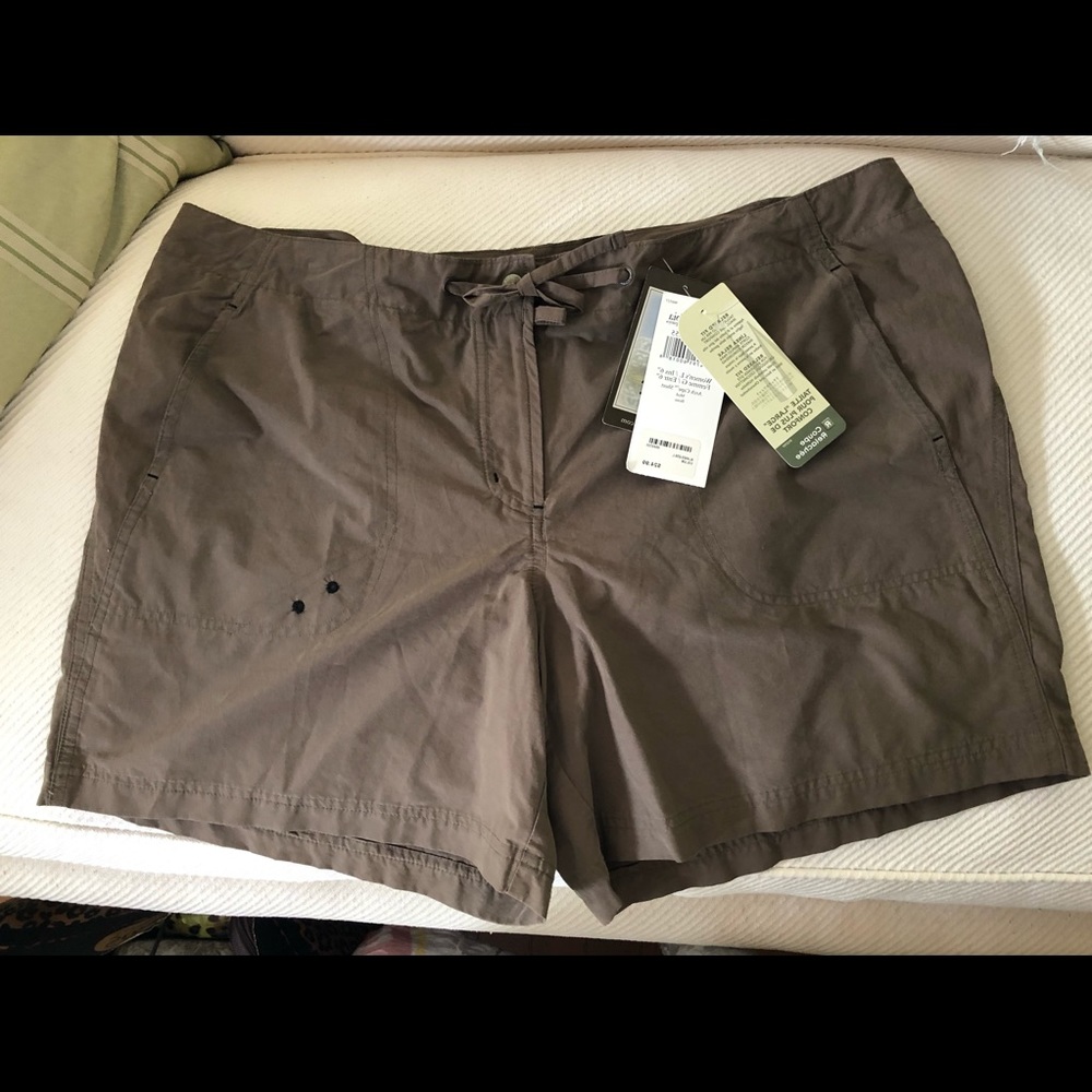 Columbia Shorts